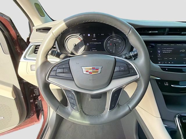 Used 2022 Cadillac XT5 Premium Luxury w/ Technology Package AWD/4WD image 39