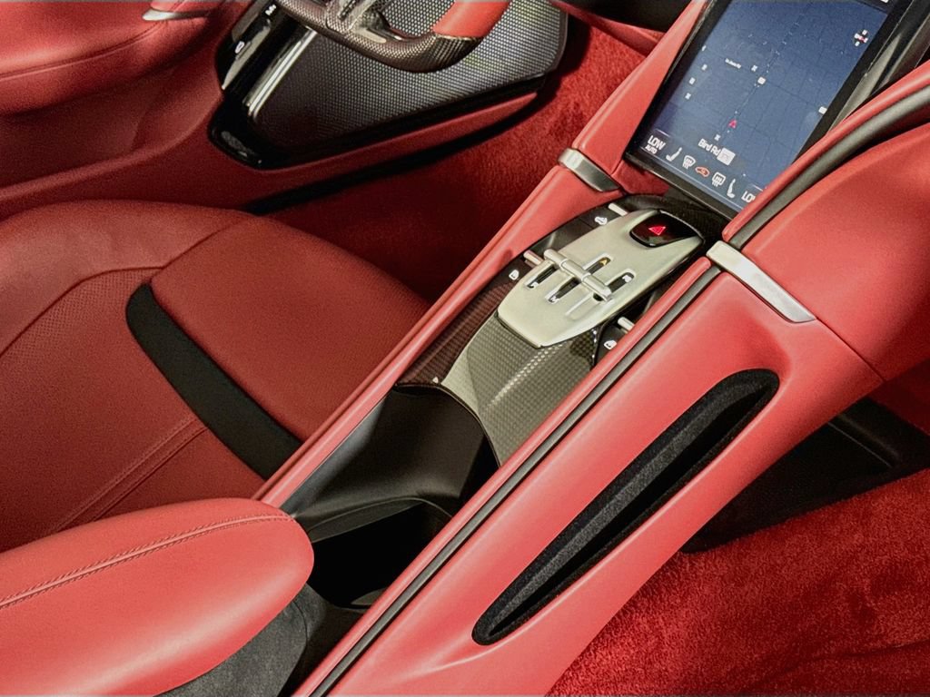 Used 2026 Ferrari Roma Spider RWD image 22