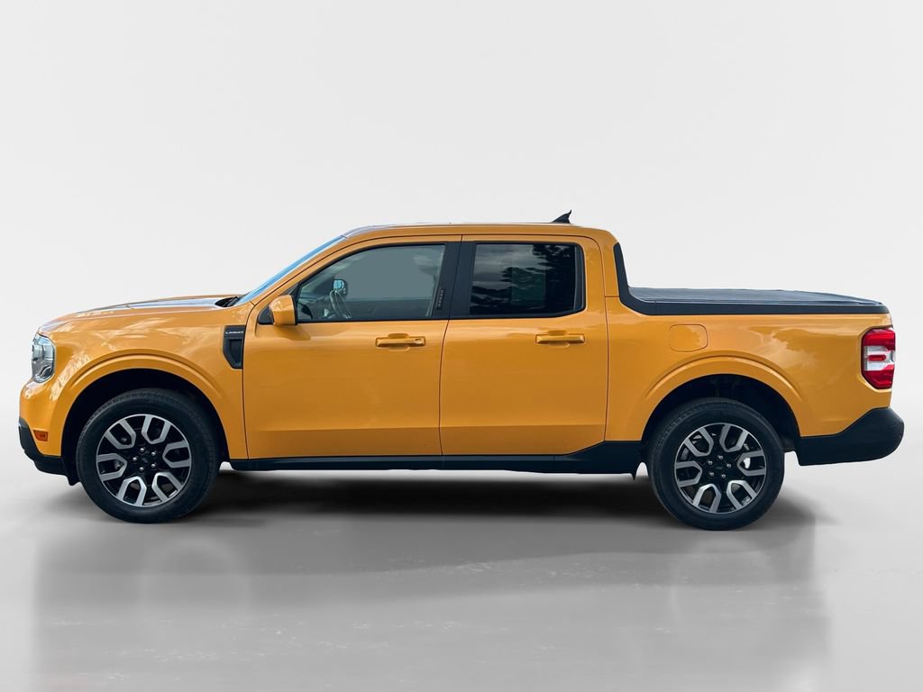 Used 2022 Ford Maverick Lariat w/ Lariat Luxury Package FWD image 2