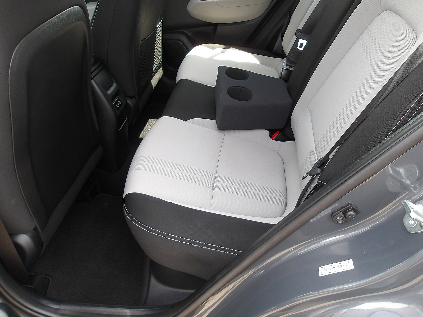 Certified 2024 Hyundai Venue SEL FWD image 11
