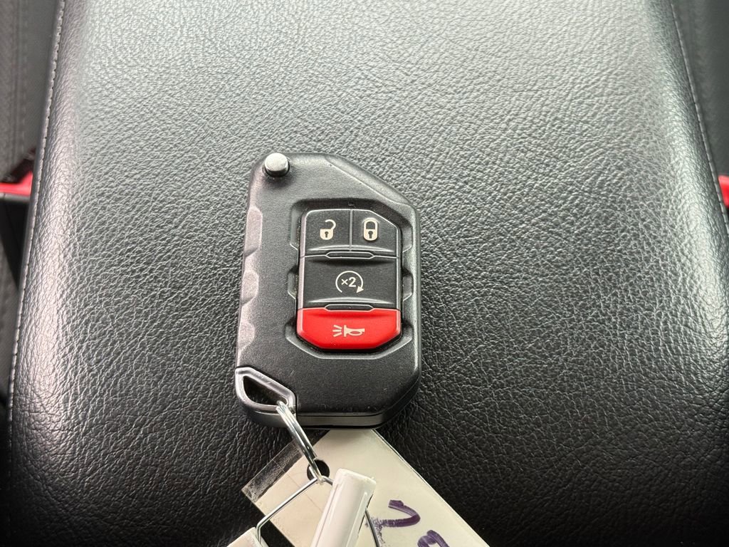 Used 2019 Jeep Wrangler Unlimited Sport S image 30