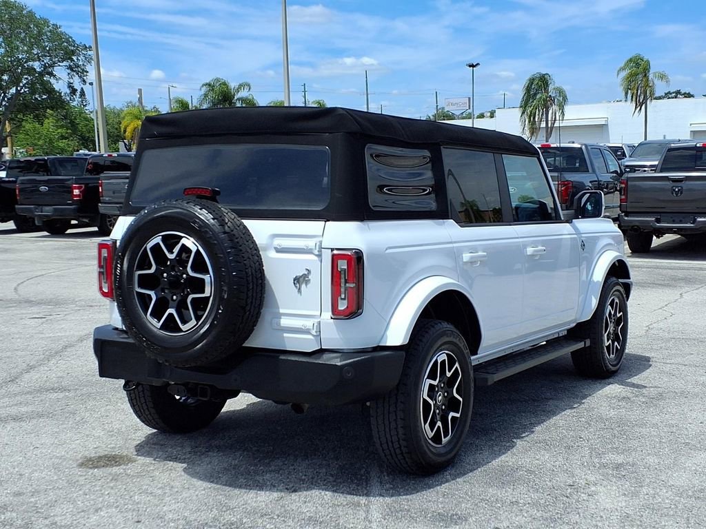 Used 2023 Ford Bronco Outer Banks image 7