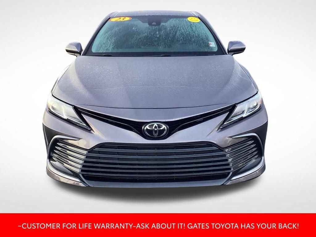 Used 2023 Toyota Camry LE FWD image 2