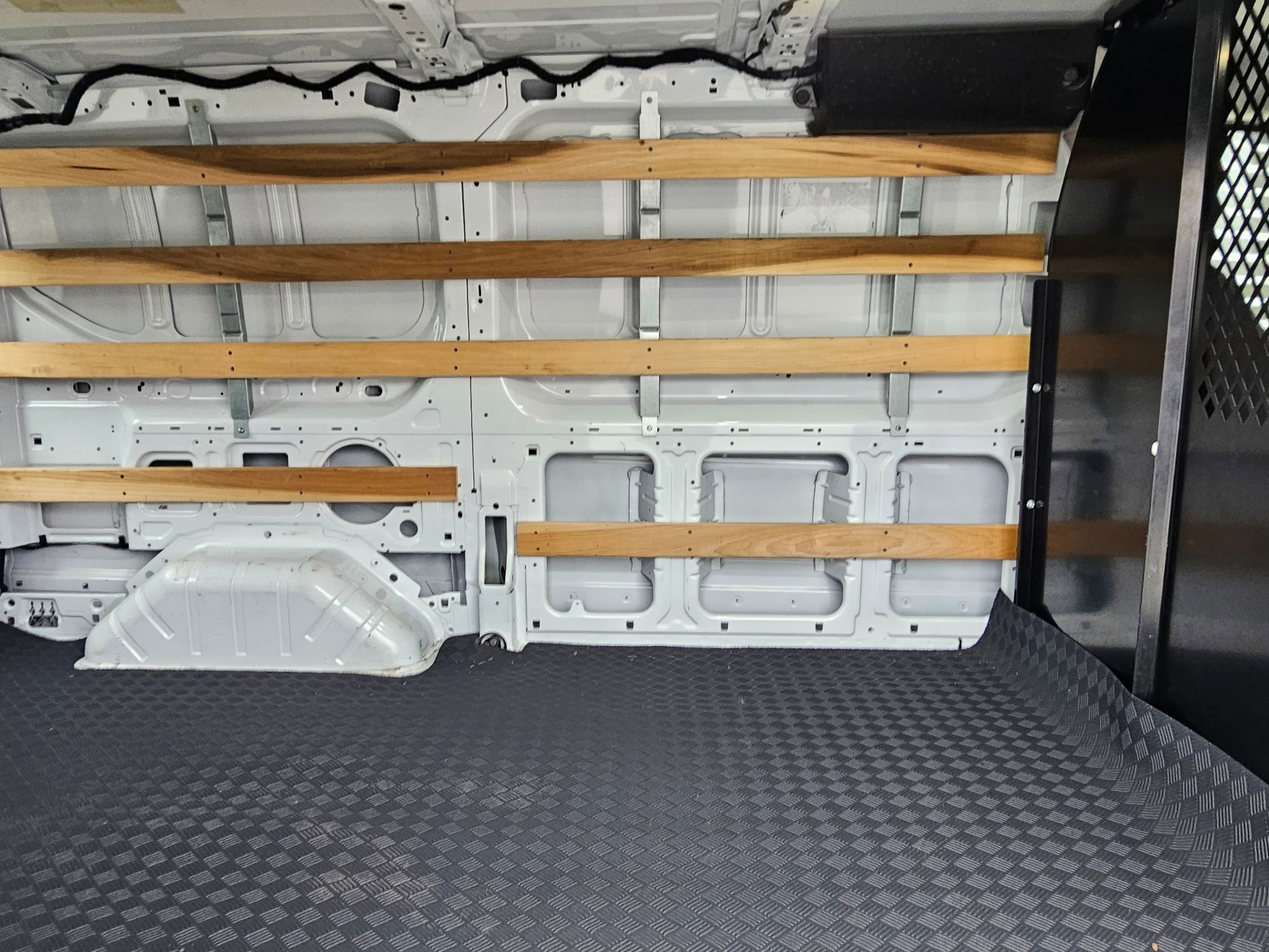 Used 2024 Ford Transit 250 Low Roof w/ Exterior Upgrade Package image 23