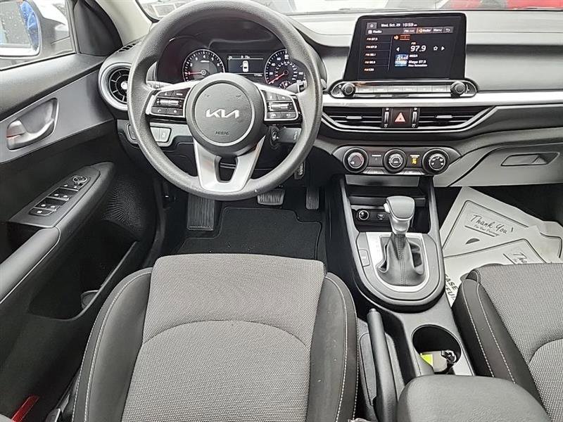 Used 2024 Kia Forte LXS image 9