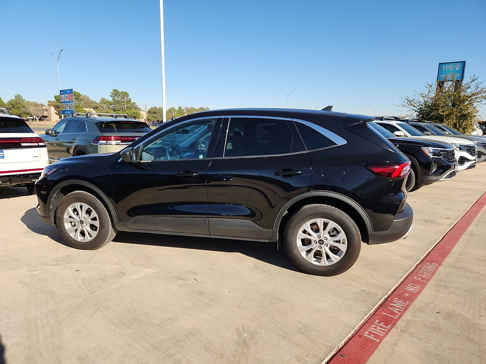 Used 2024 Ford Escape Active image 4