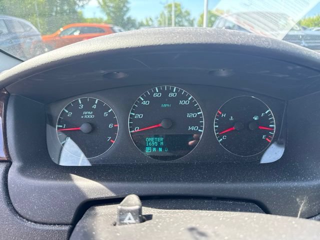 Used 2011 Chevrolet Impala LT w/ Luxury Edition Package FWD image 11