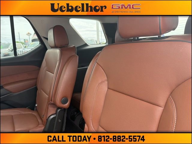 Used 2020 Chevrolet Traverse High Country w/ LPO, Floor Liner Package AWD/4WD image 20