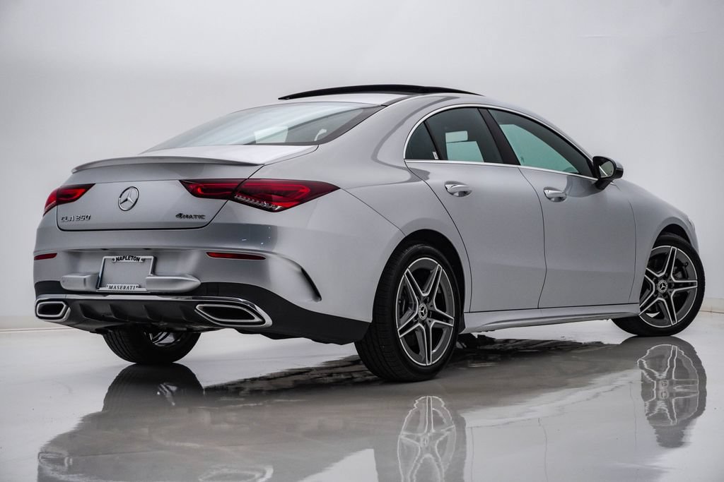 Used 2023 Mercedes-Benz CLA 250 4MATIC image 9