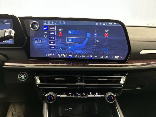 New 2026 Chevrolet Traverse RS AWD/4WD image 18