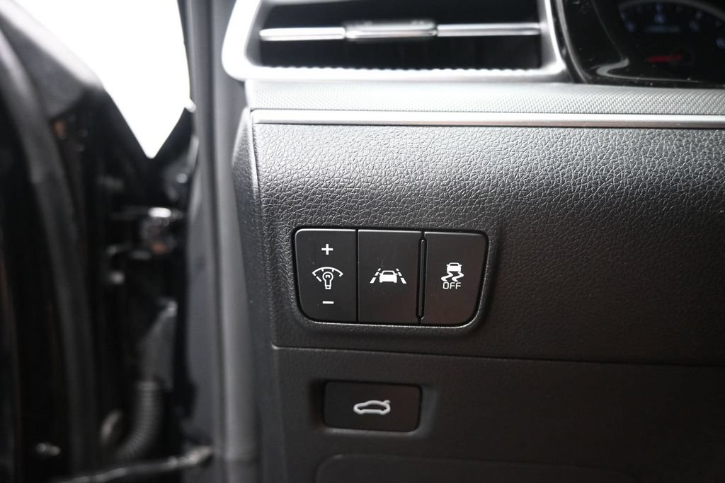 Certified 2023 Kia K5 GT-Line AWD/4WD image 35