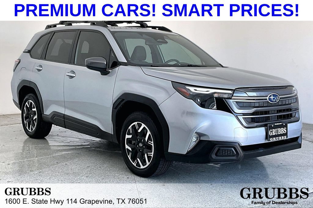 Used 2025 Subaru Forester Premium AWD/4WD image 1