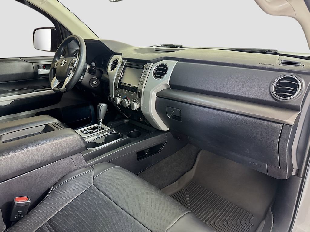 Used 2018 Toyota Tundra SR5 image 22