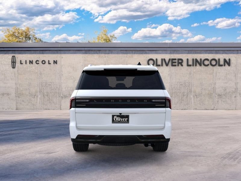 New 2026 Lincoln Navigator Reserve AWD/4WD image 5