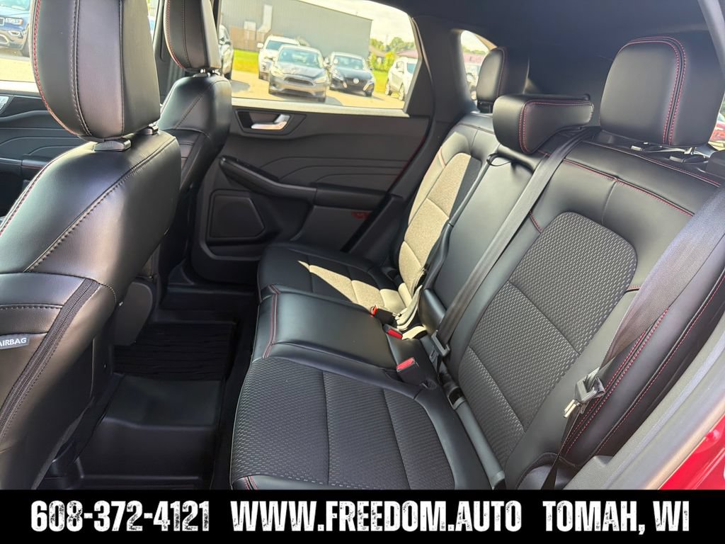 Used 2024 Ford Escape ST-Line w/ Tech Pack #1 AWD/4WD image 24