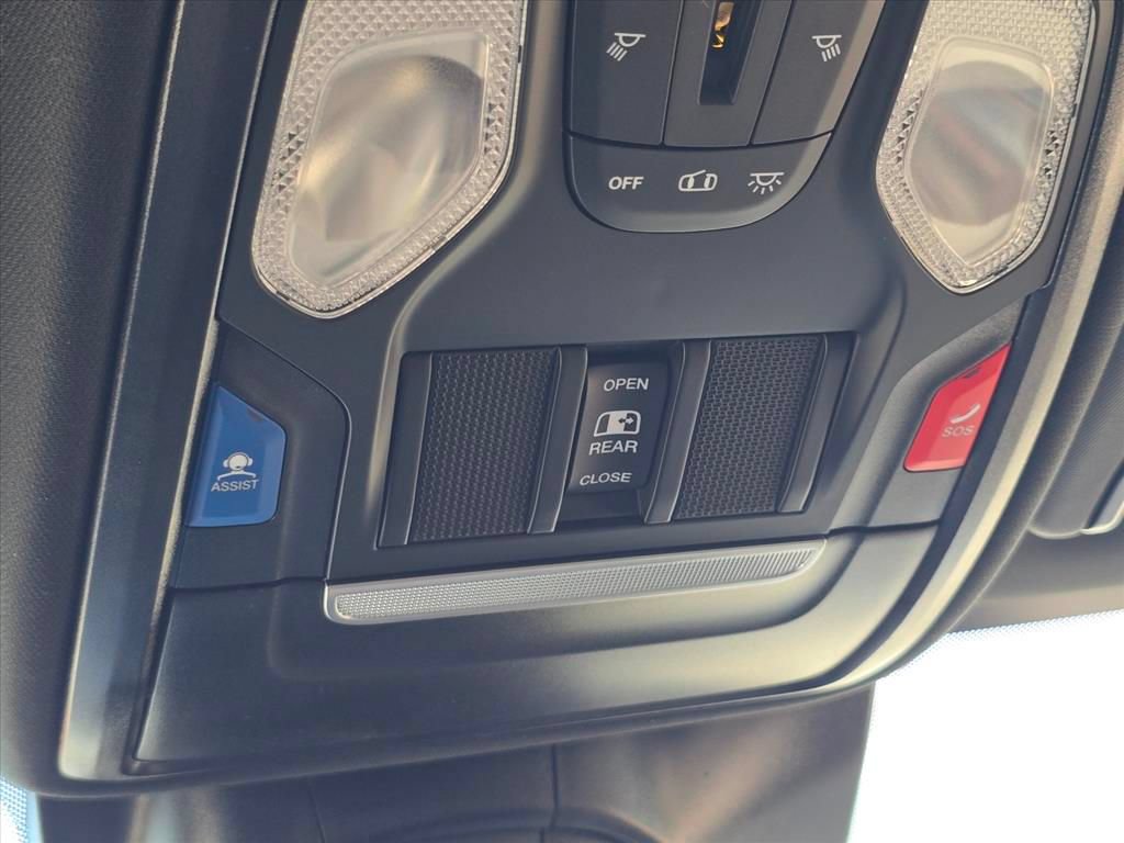 New 2027 RAM 3500 Tradesman AWD/4WD image 17