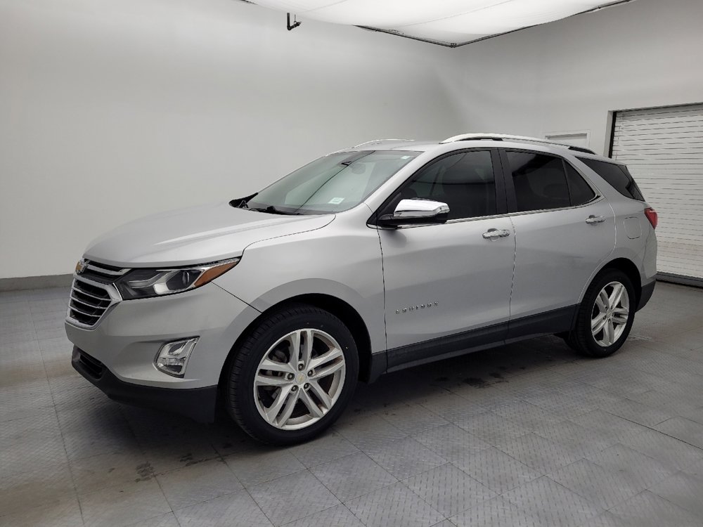 Used 2019 Chevrolet Equinox Premier image 2