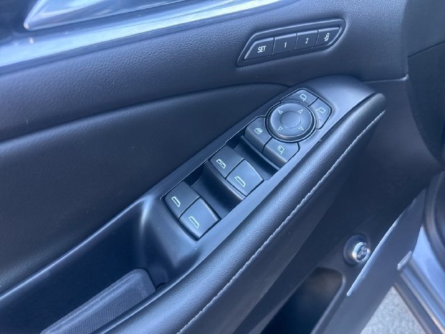Used 2021 Buick Enclave Avenir FWD image 11