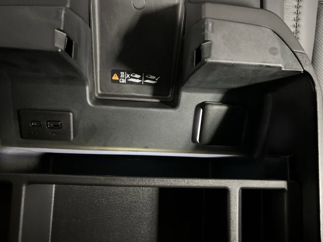Certified 2024 GMC Sierra 1500 Denali AWD/4WD image 36