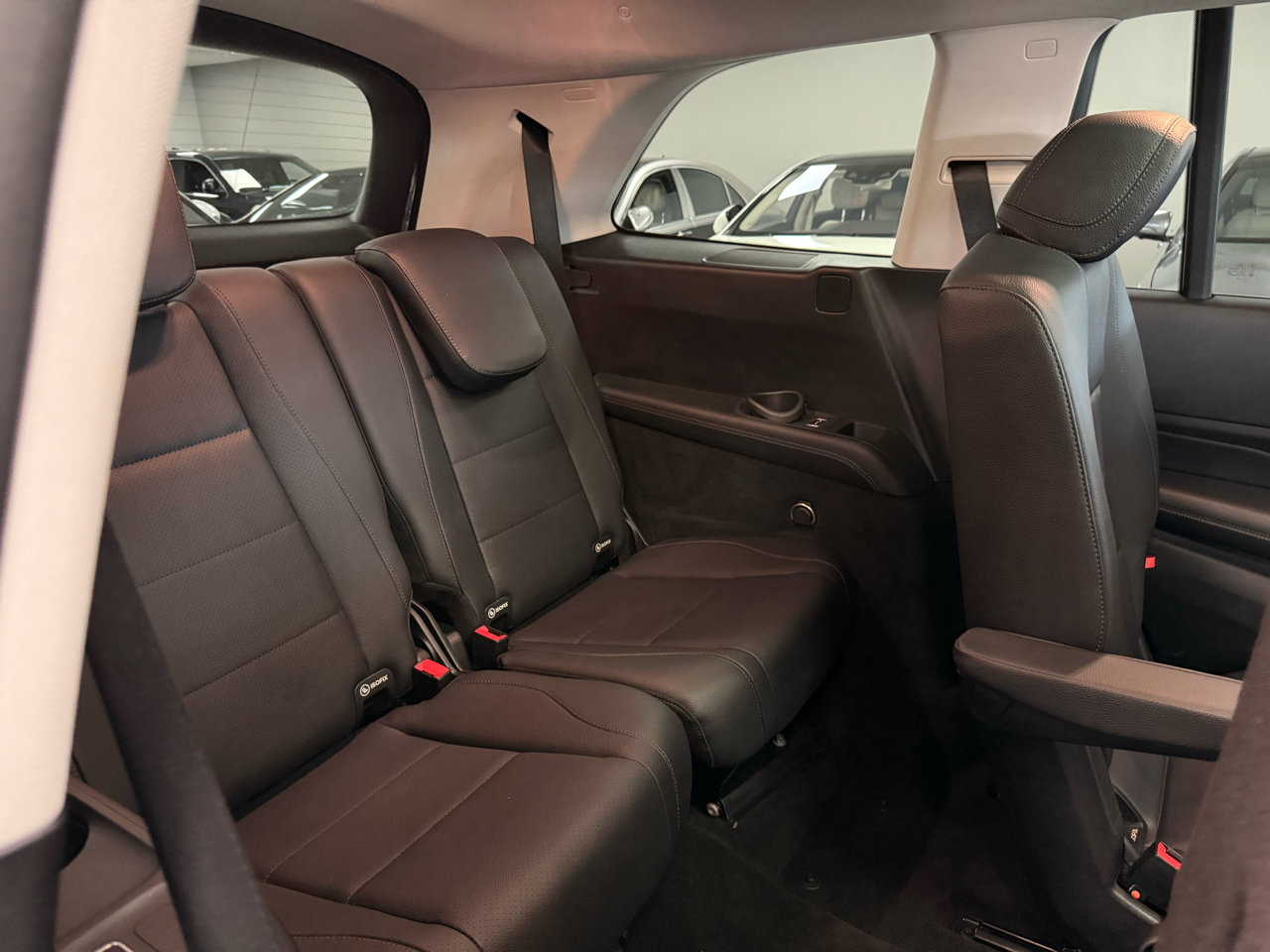 Used 2020 Mercedes-Benz GLS 450 4MATIC image 26