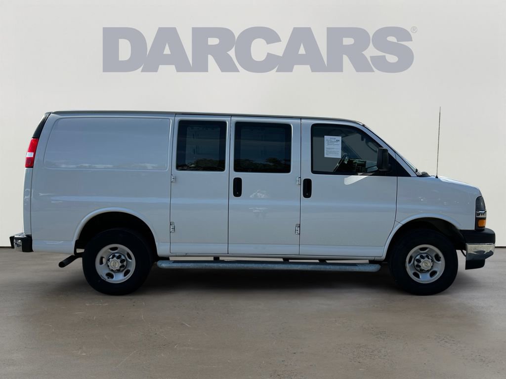 Used 2024 Chevrolet Express 2500 w/ Driver Convenience Package image 8