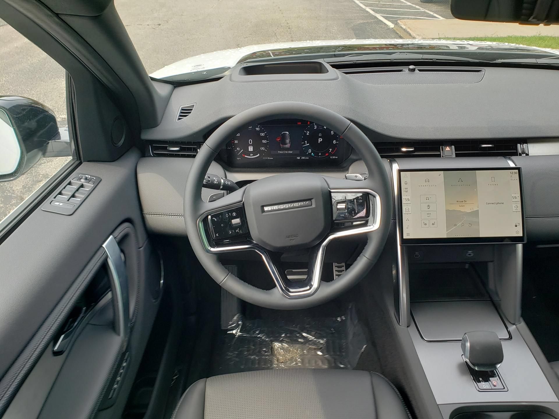 New 2026 Land Rover Discovery Sport Landmark AWD/4WD image 13