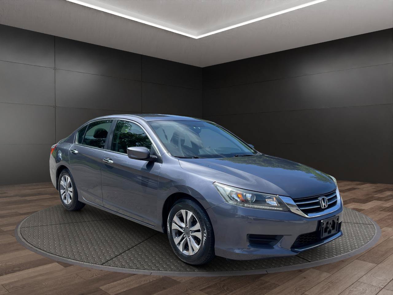 Used 2013 Honda Accord LX image 2