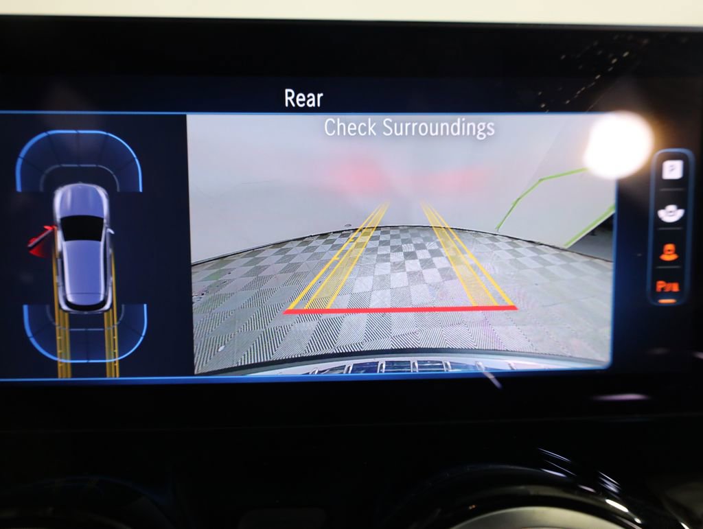 Used 2025 Mercedes-Benz GLA 35 AMG 4MATIC image 63