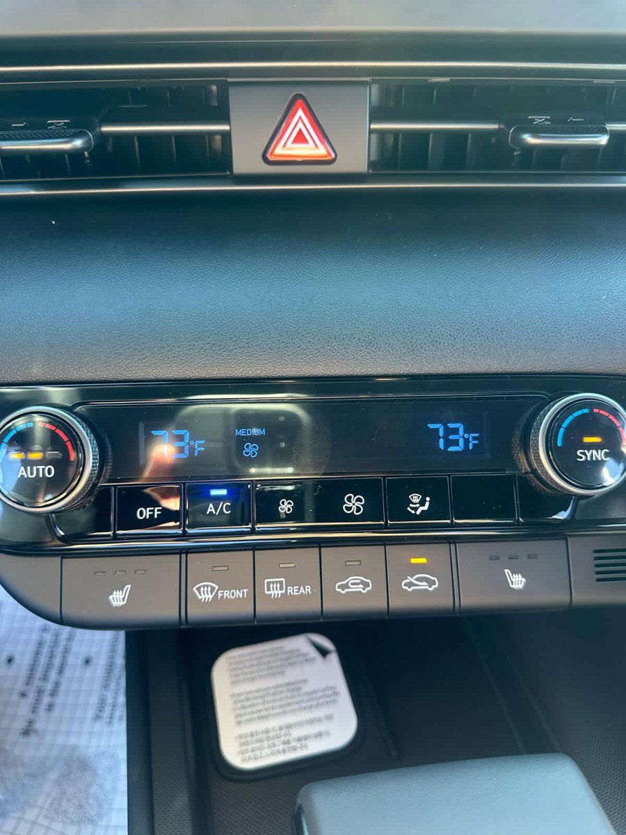 New 2026 Hyundai Elantra SEL Sport FWD image 29