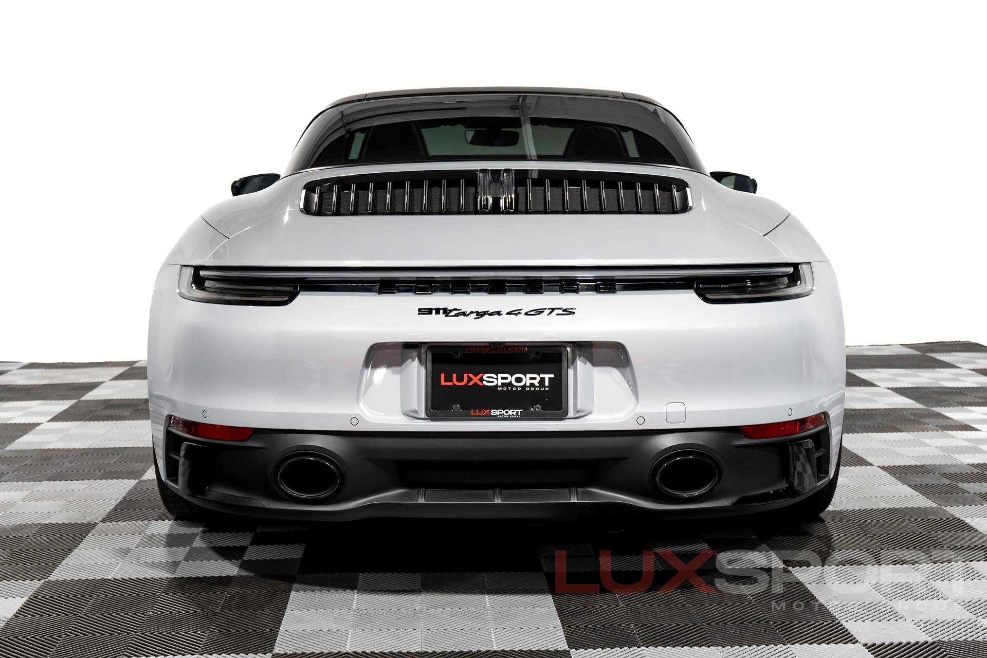 Used 2024 Porsche 911 Targa 4 GTS image 12
