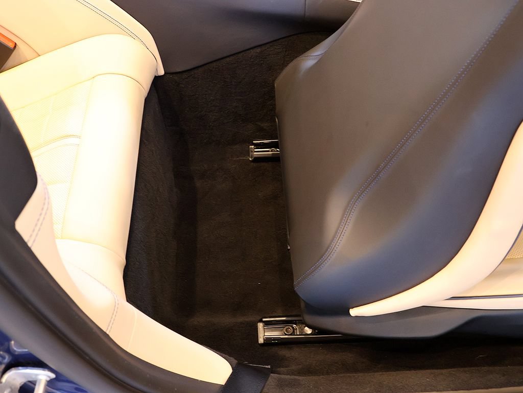 Certified 2020 Ferrari Portofino RWD image 51
