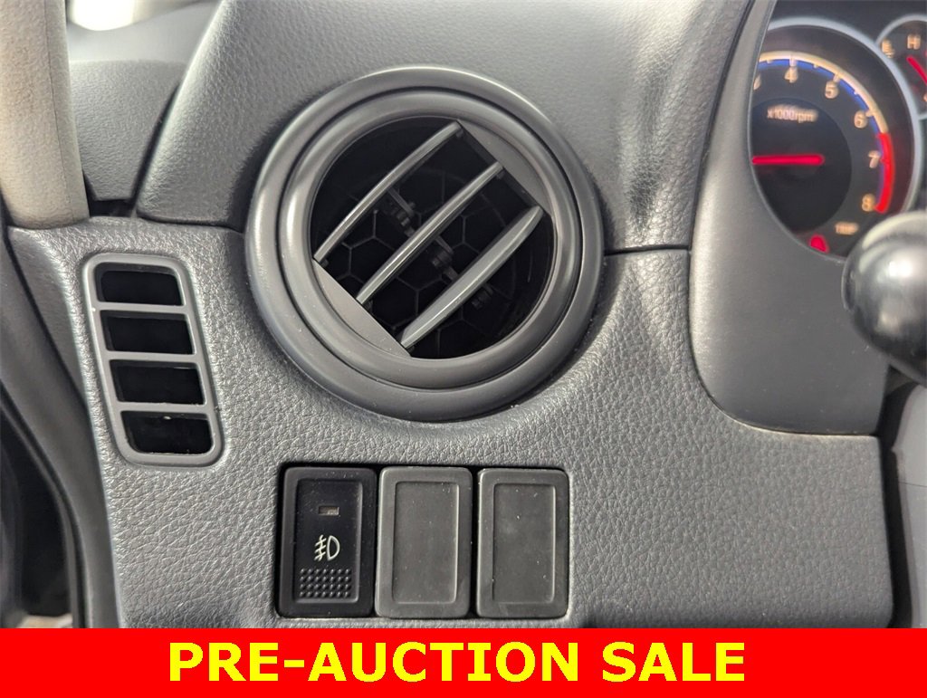 Used 2011 Suzuki SX4 AWD Hatchback image 13