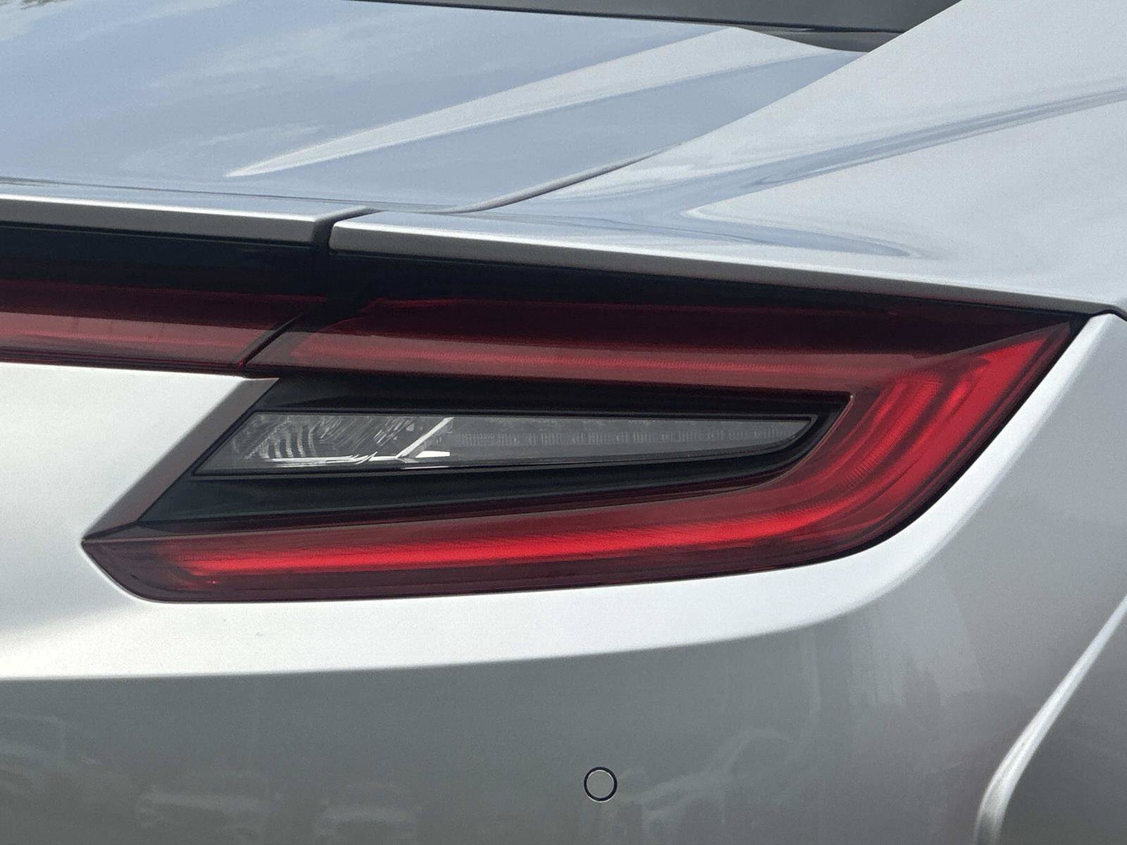 Used 2017 Acura NSX AWD/4WD image 8
