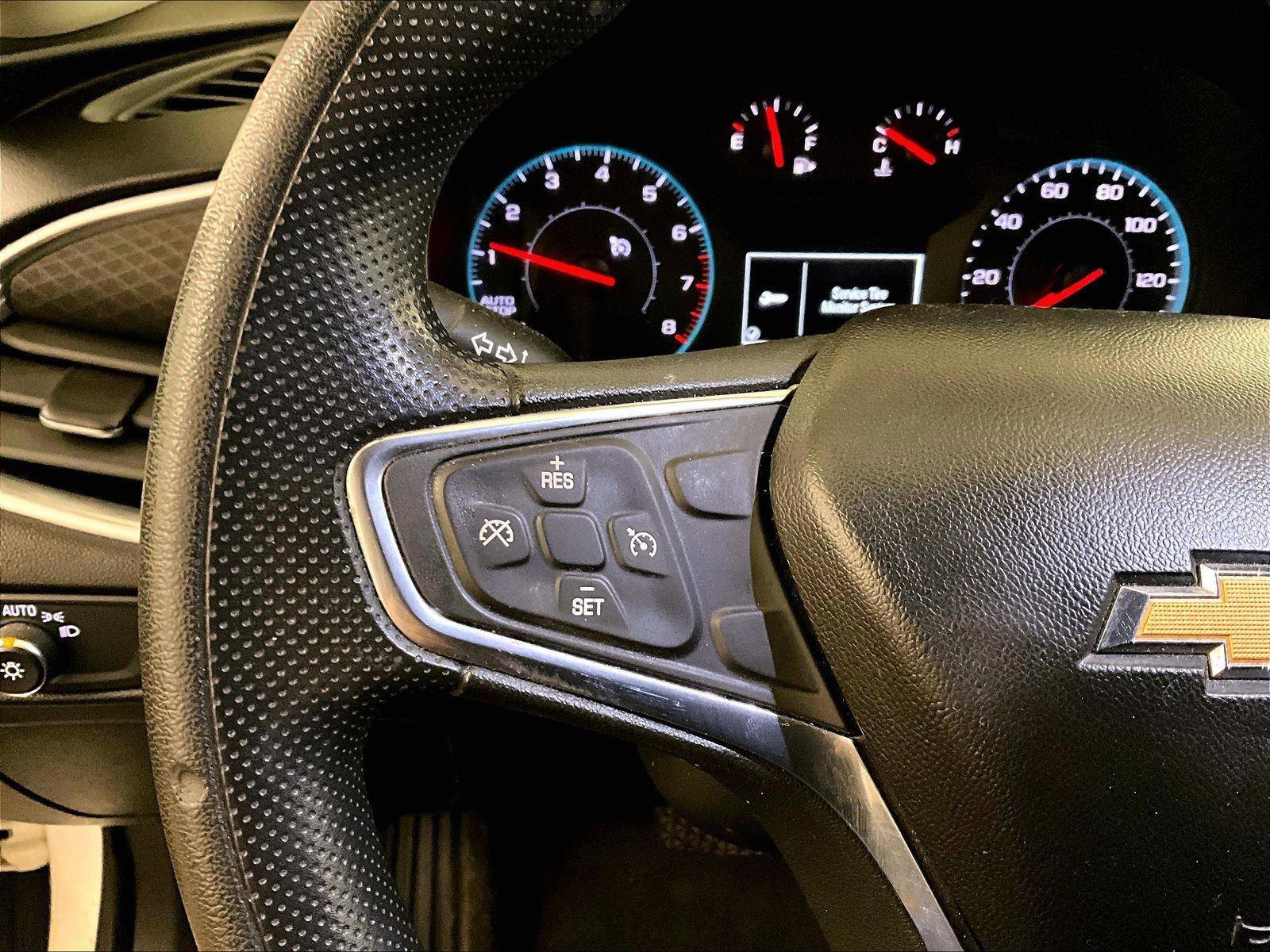 Used 2020 Chevrolet Malibu LT FWD image 17