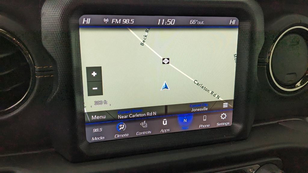 Used 2021 Jeep Wrangler Unlimited Sahara image 24