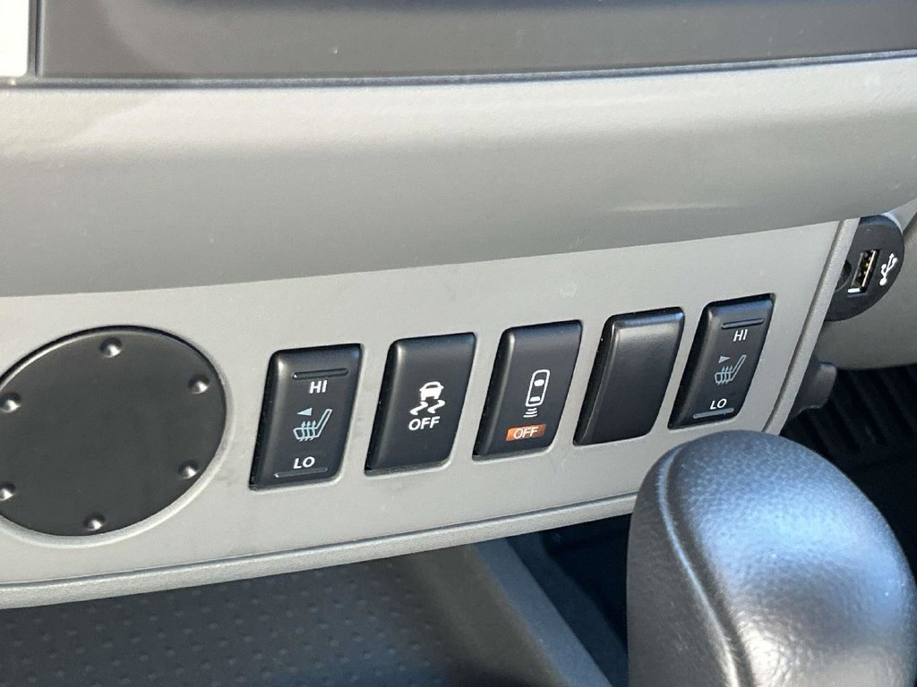 Used 2020 Nissan Frontier SV w/ Midnight Edition Floor Mats RWD image 35