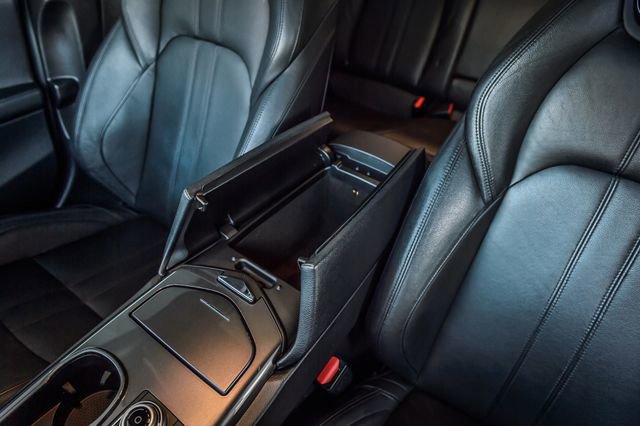 Used 2018 Maserati Ghibli GranSport image 34