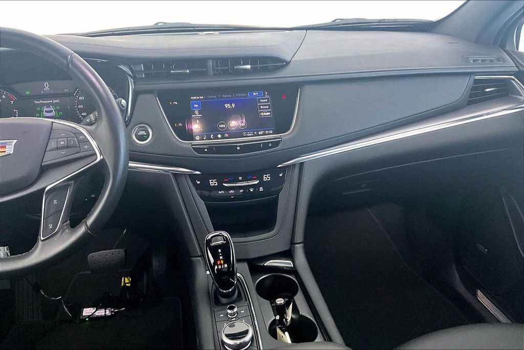 Used 2021 Cadillac XT5 Luxury image 9