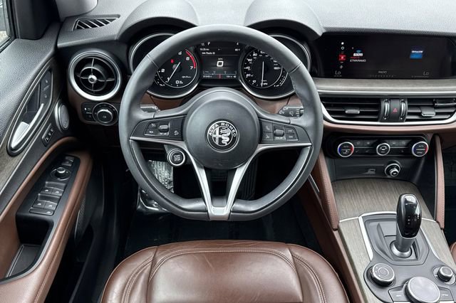 Used 2019 Alfa Romeo Stelvio Ti image 16