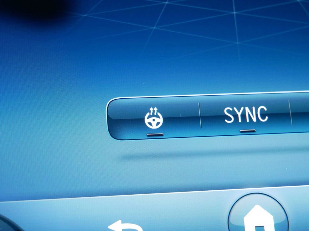 Used 2023 Mercedes-Benz GLC 300 4MATIC image 22