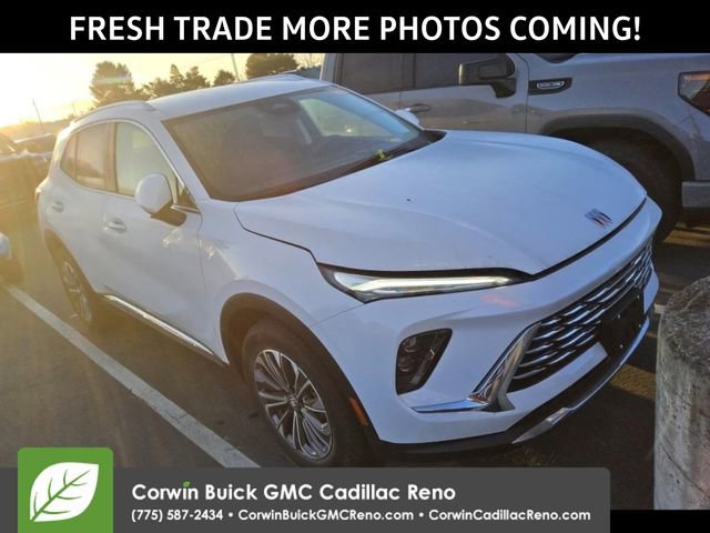Used 2025 Buick Envision Preferred video 2