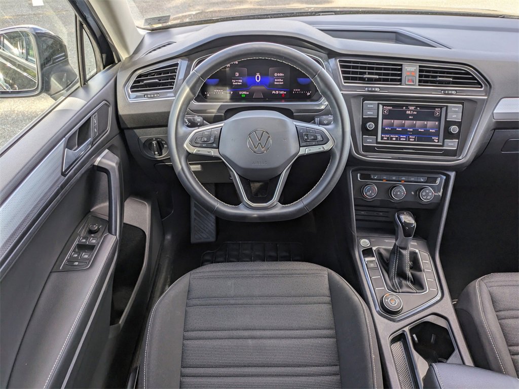 Used 2024 Volkswagen Tiguan S image 16