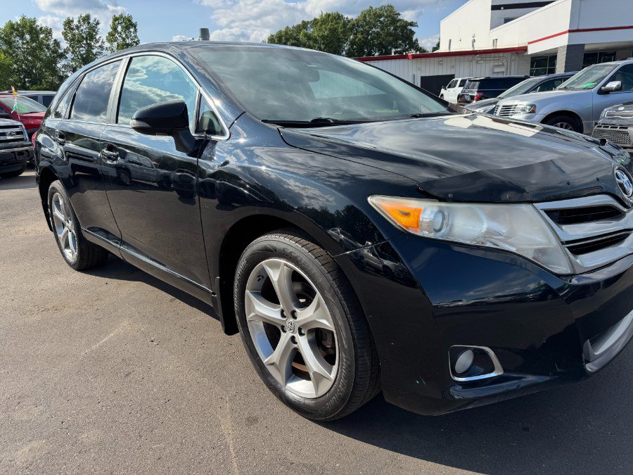 Used 2013 Toyota Venza LE AWD/4WD image 12