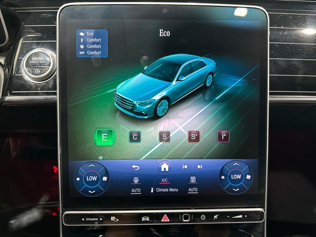 Used 2021 Mercedes-Benz S 580 4MATIC Sedan w/ AMG Line image 64