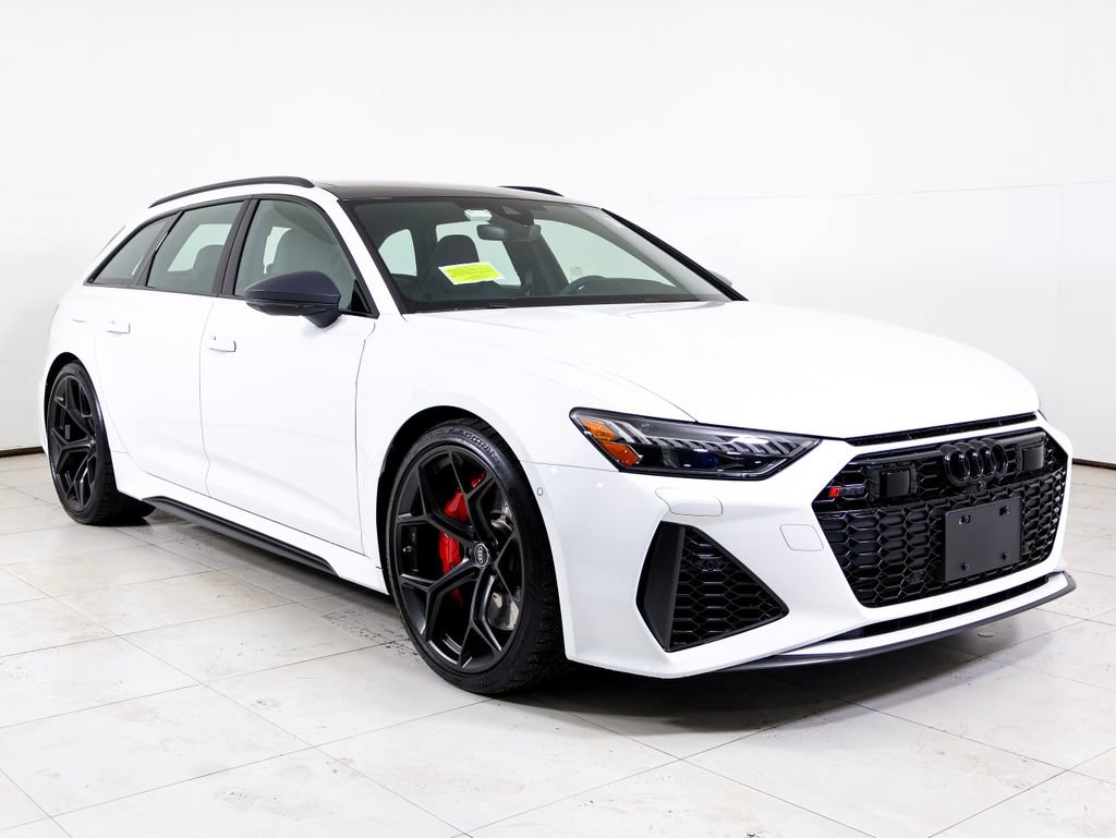 Used 2024 Audi RS 6 performance w/ Matte Carbon Package image 30