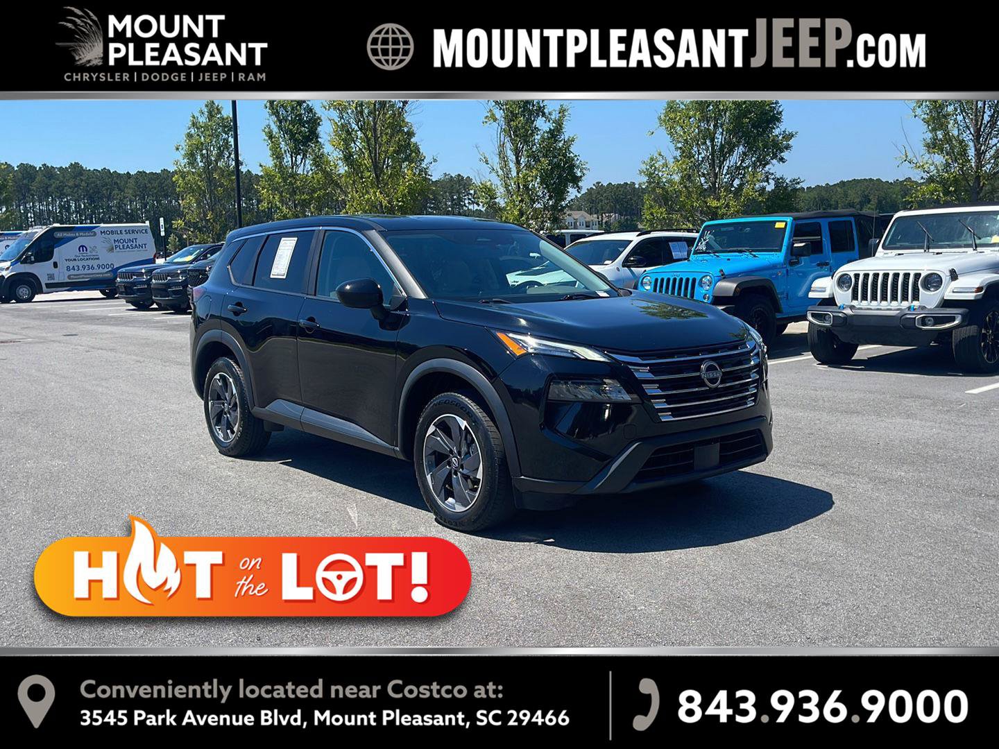Used 2024 Nissan Rogue SV FWD image 1