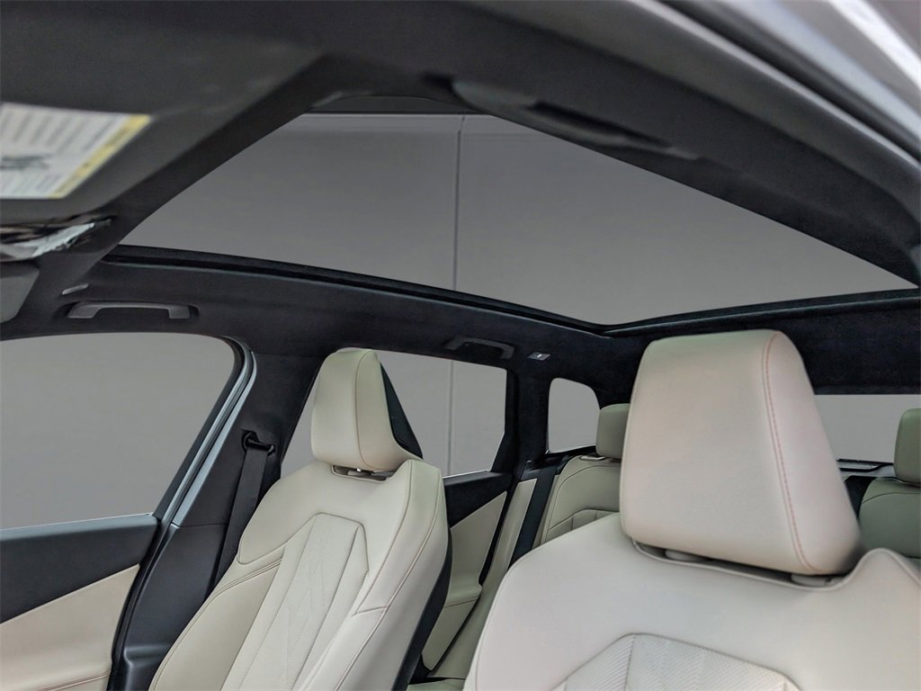 New 2025 BMW X3 xDrive30i w/ Premium Package image 12