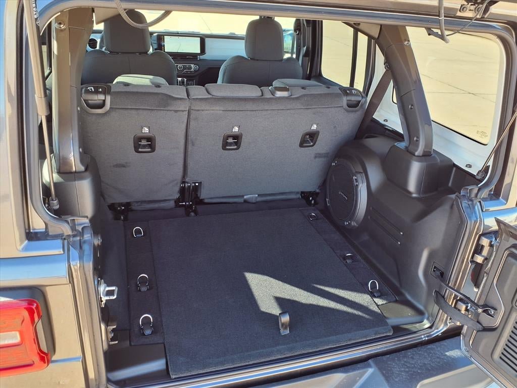 New 2026 Jeep Wrangler Sahara w/ Safety Group AWD/4WD image 19
