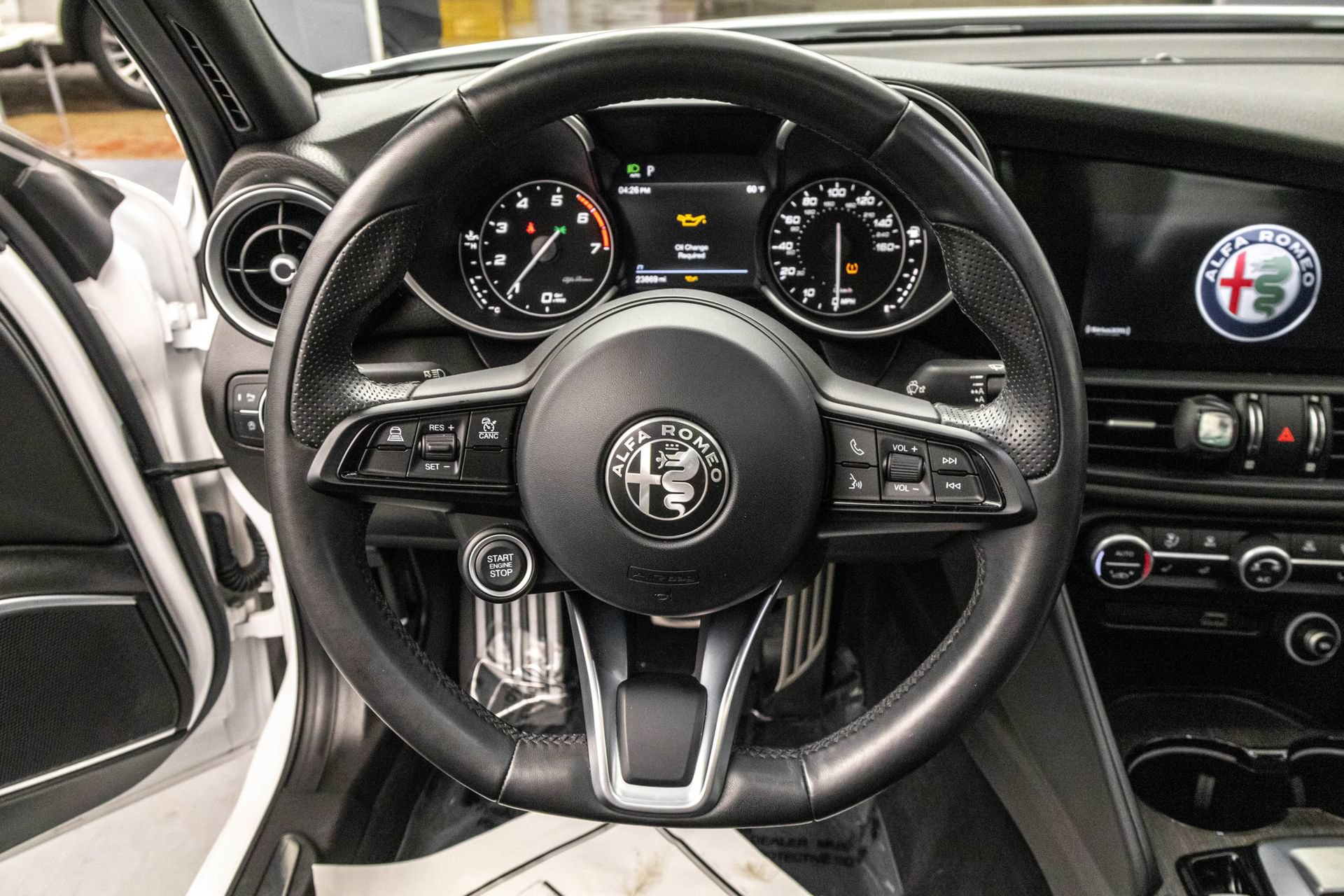 Used 2022 Alfa Romeo Giulia Ti AWD/4WD image 24