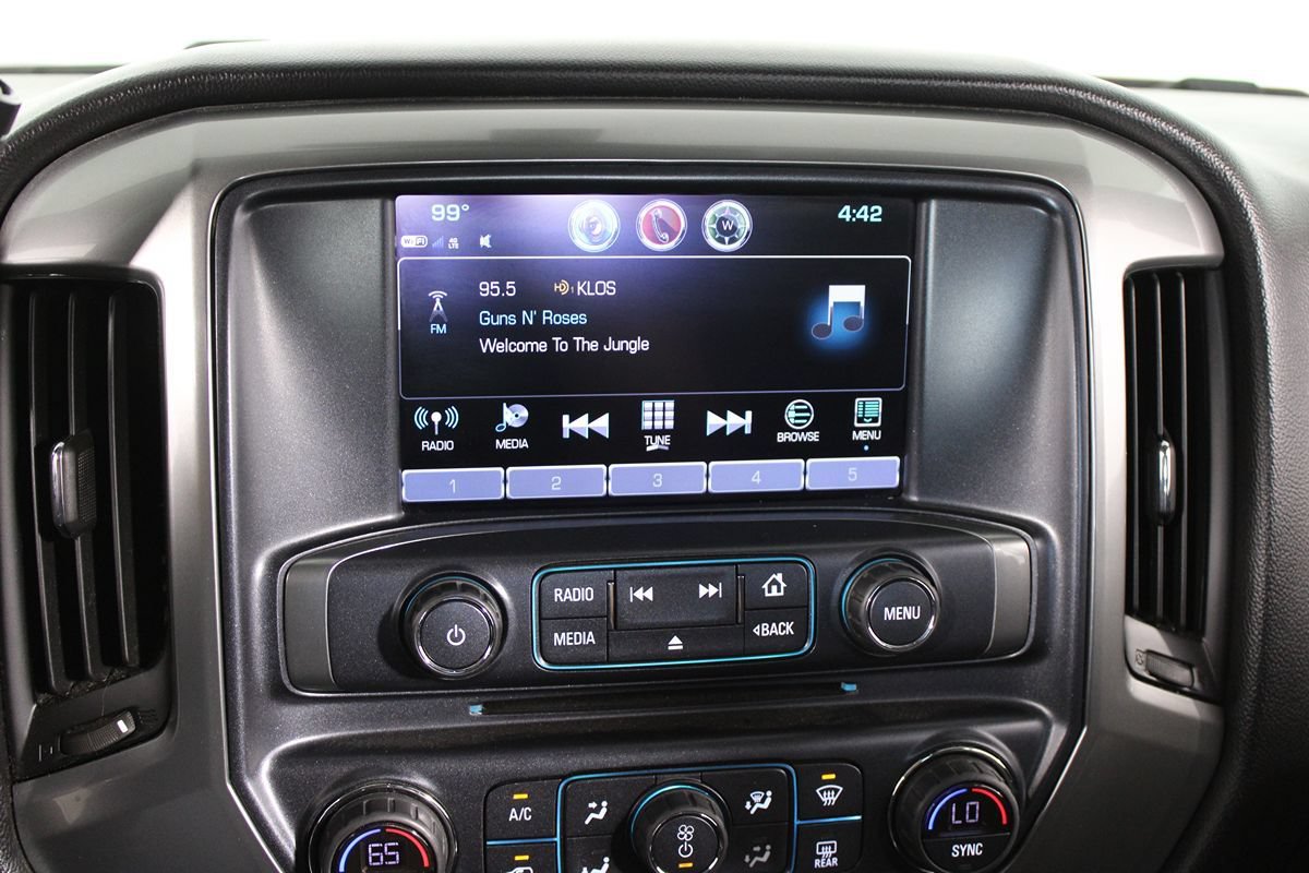 Used 2018 Chevrolet Silverado 1500 LT w/ All Star Edition RWD image 13